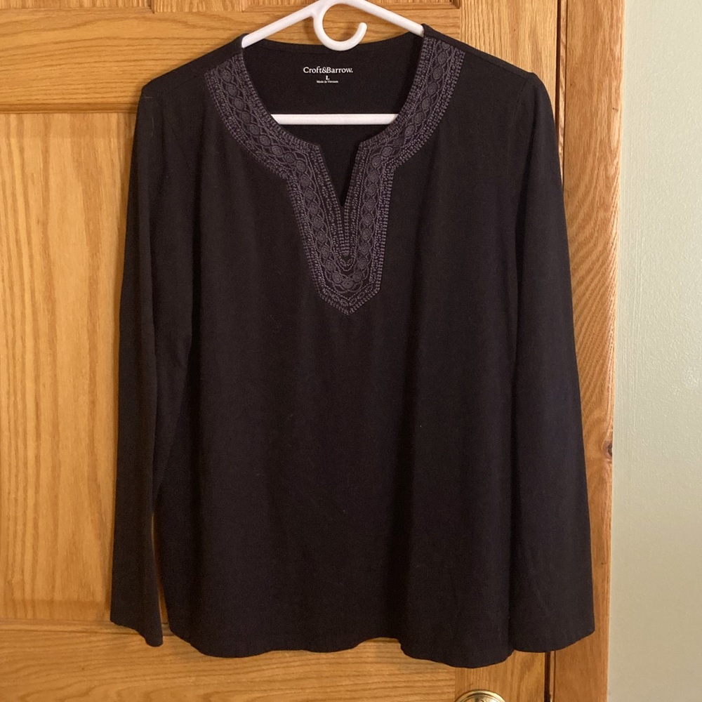 Croft & Barrow Black Shirt
